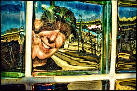 De Vervormde Glimlach