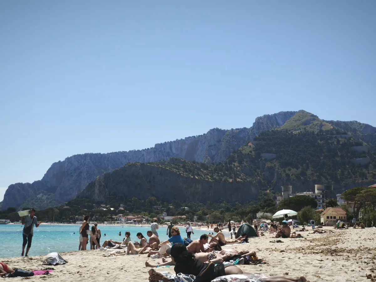 Kleur en Sfeer: De Perfecte Stranddag Vangen